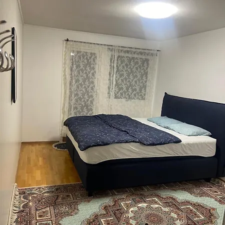 Δωμάτια σε οικογενειακή κατοικία Cozy Place In Lutvann With Balcony