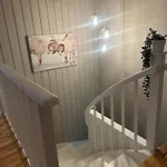 منزل للإقامة Cozy Place In Lutvann With Balcony *