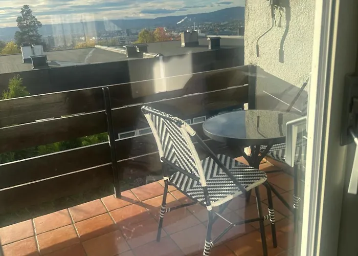 Cozy Place In Lutvann With Balcony Oslo
