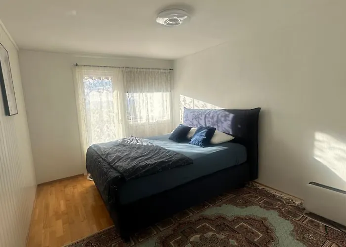 Cozy Place In Lutvann With Balcony Accommodatie bij particulieren Oslo