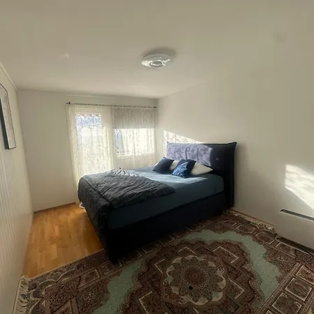 Cozy Place In Lutvann With Balcony Δωμάτια σε οικογενειακή κατοικία Όσλο